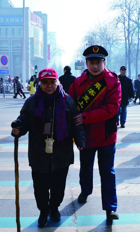 小时代4郭碧婷祼报票房_新闺蜜时代周小北图片_我是新时代小雷锋 黑板报资料加图片