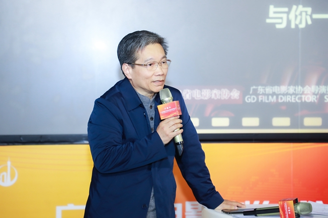 快手分大热门和小热门_快手播放量1000小热门_快手播放1000算热门吗