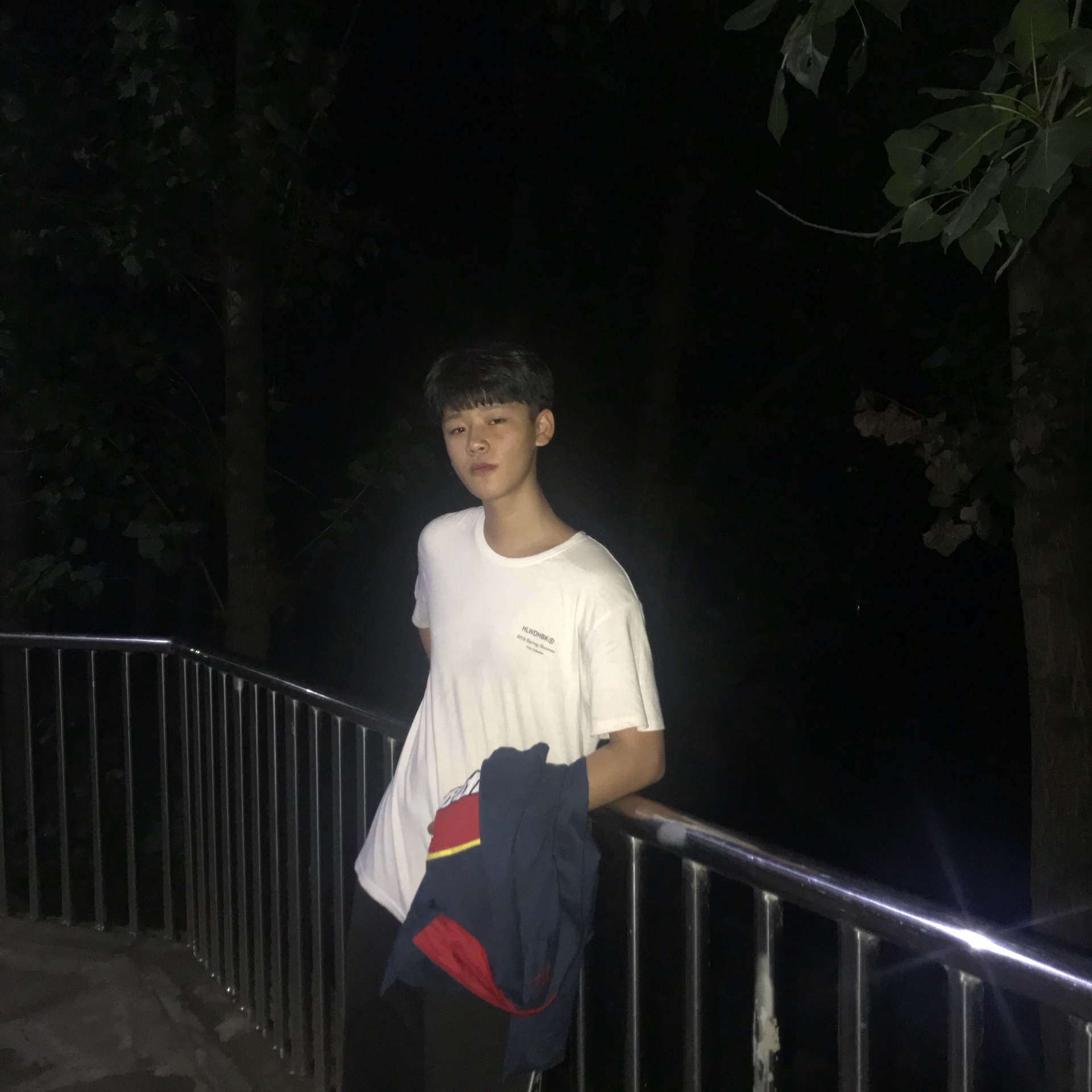 怎么上快手热门_快手怎样才能上热门_快手上热门规律时间