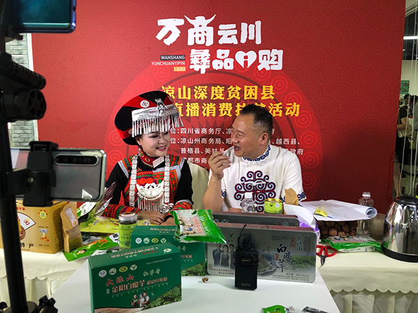 快手刷粉丝网_公众号快手买粉平台_快手买粉丝网站