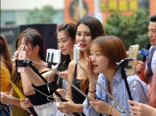 快手买活粉软件_快手僵粉怎么买_快手买粉丝网站
