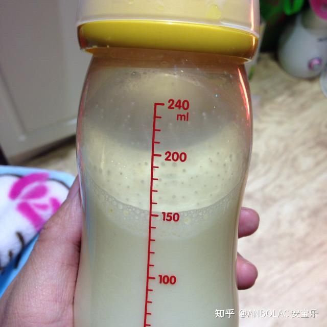 奶量算冲奶粉前还是后_冲奶粉用什么杯子好_奶粉冲调后不起泡沫好吗