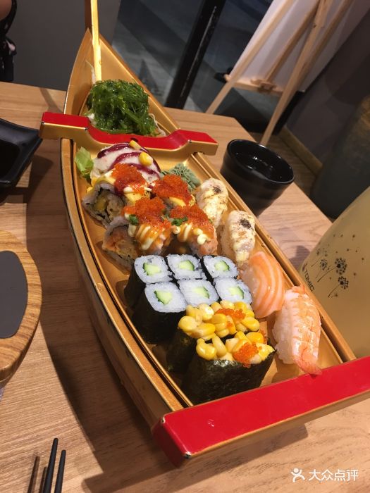 郑州水晶鱼饮食有限公司_西安交大康桥饮食有限公司招聘_郑州水晶鱼混沌 图片