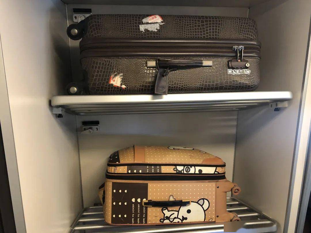 坐动车液体中药可以带出来吗_坐动车可以带手电钻吗_眼罩里面的液体可以飞机带吗