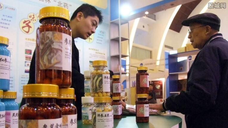 给老年人买什么保健品比较好_买哪个品牌的酸奶机好_品品香与梅山茶徒比较