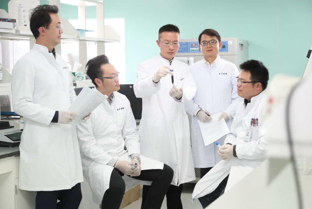 细胞核是遗传信息库 是细胞_干细胞最好的是乌克兰_同时干3个乌克兰美女