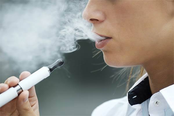 戒烟电子烟好还是戒烟糖好_悦刻电子烟戒烟效果怎么样_戒烟效果好的电子烟推荐