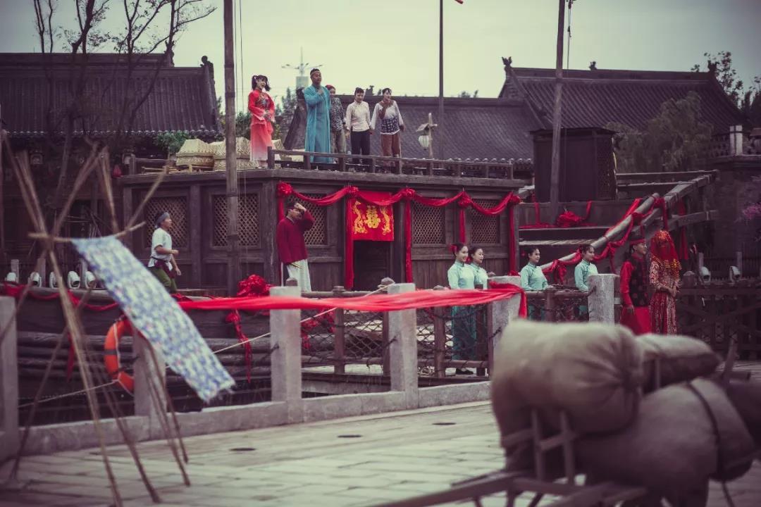 有社会讽刺意义的电影_国产凌凌漆讽刺意义_儒林外史的讽刺意义