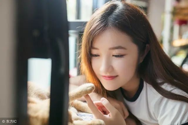中国女性就业率变化_女性法定结婚年龄+变化_中国女性思想的变化