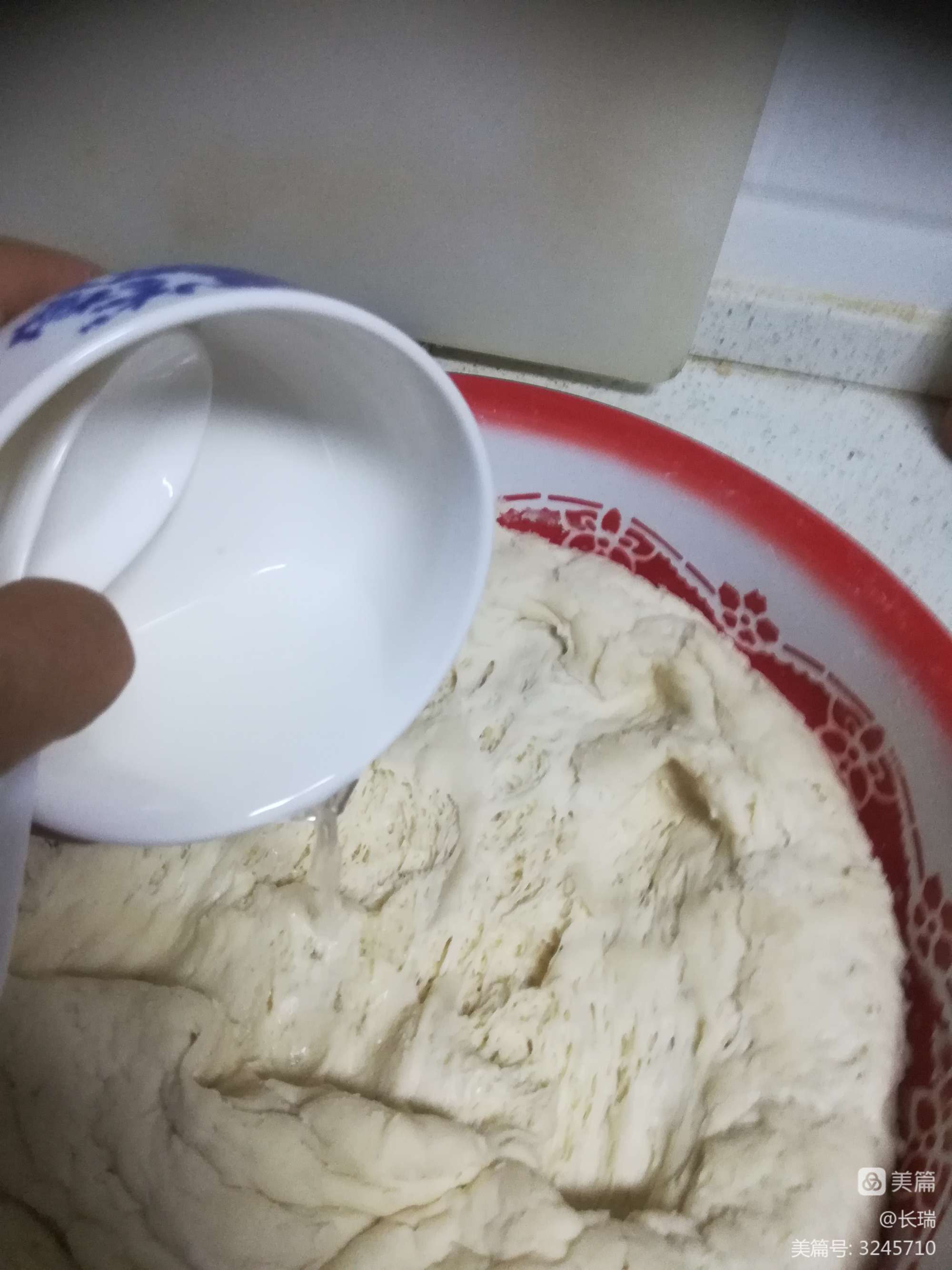 马克发面粉_面粉发好是什么样的_发面粉