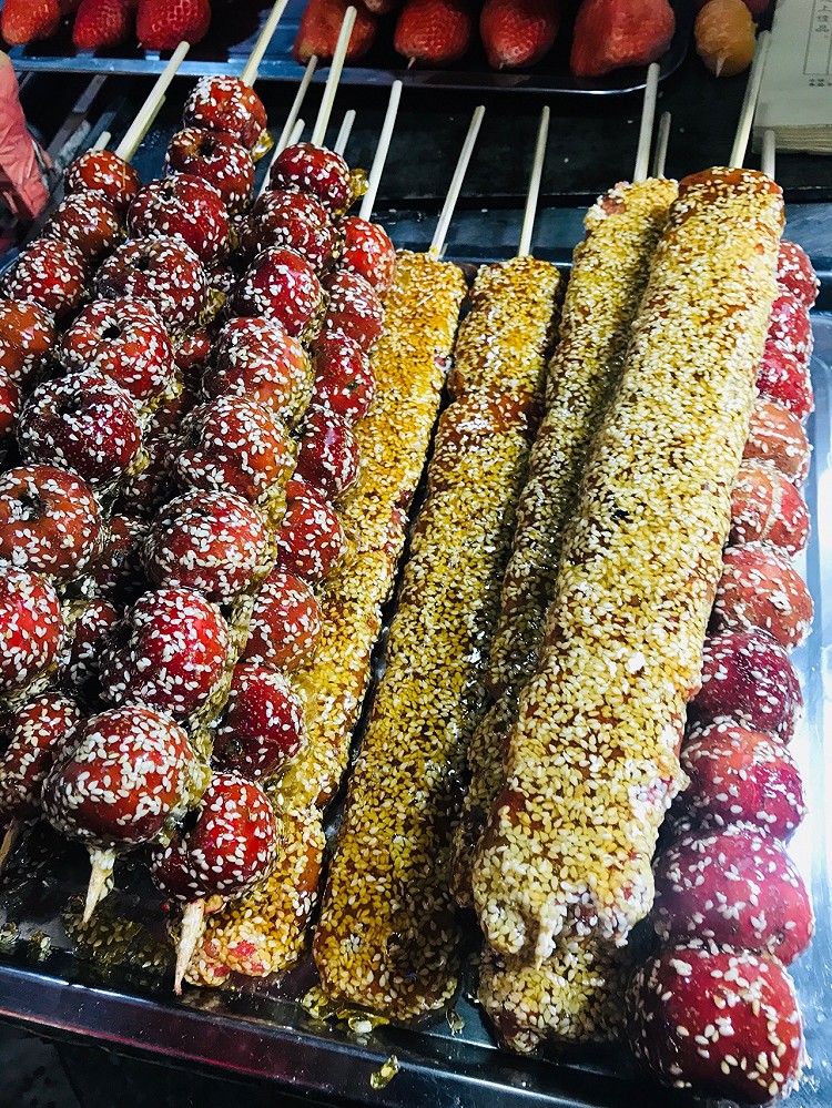 吃草莓的心情空间说说_【心情说说】让人心情郁闷的说说心情短语_空间空间心情说说