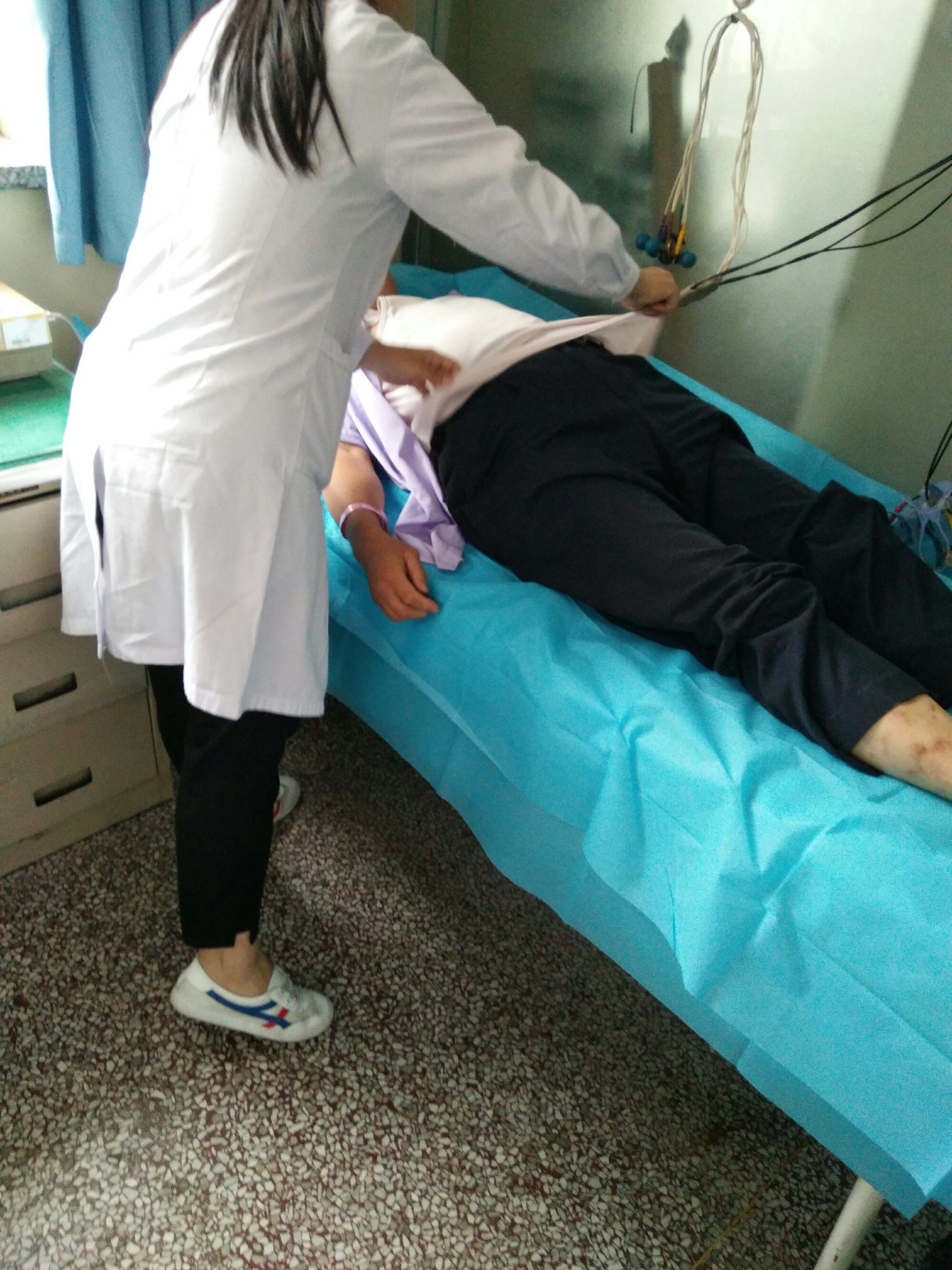 孕妇心电图一般多少钱_钱厚心口吃矫正法_孕妇做心图结果怎么看