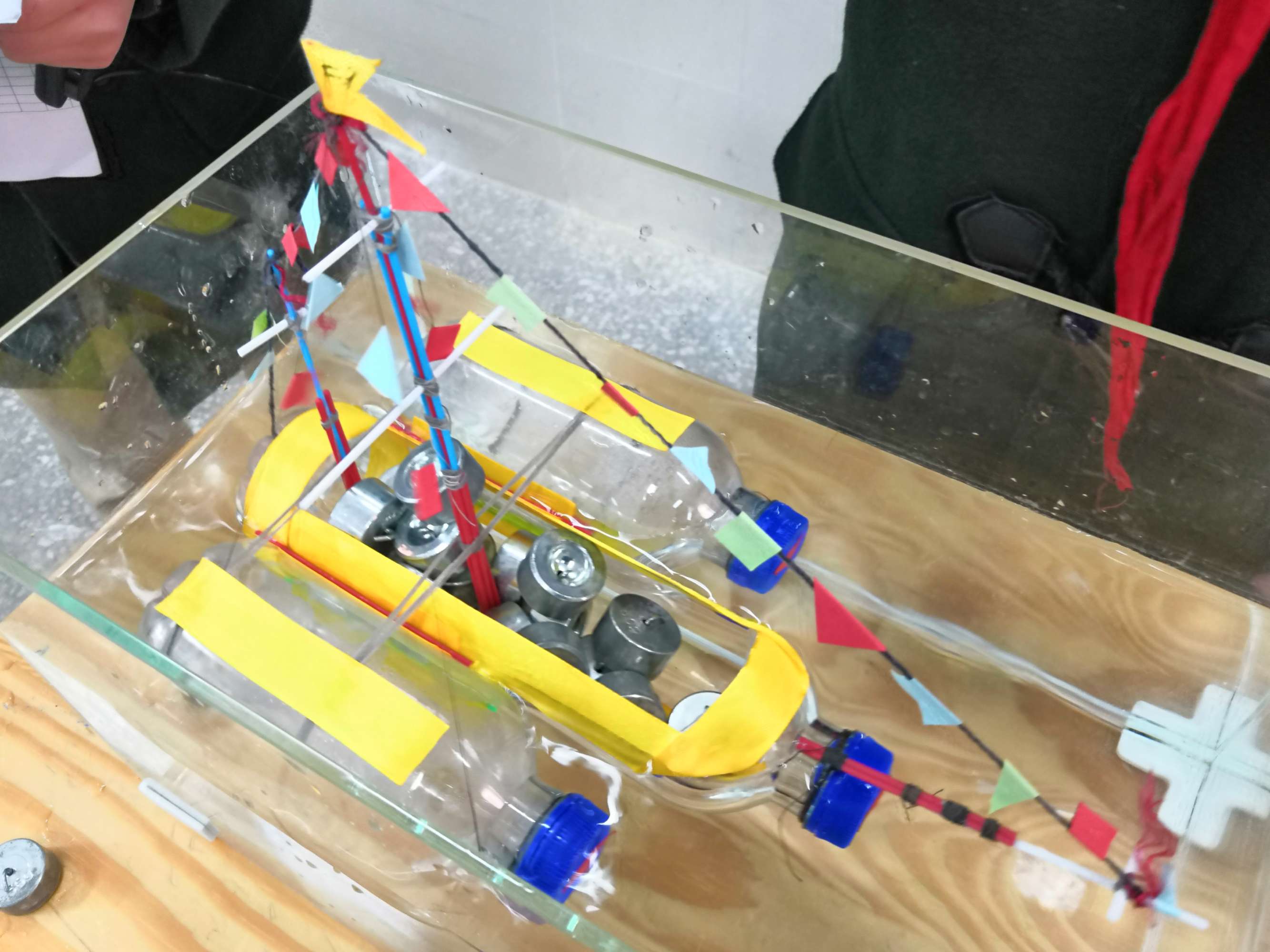 小科技制作_科技小制作小船说明_废品制作科技小手工