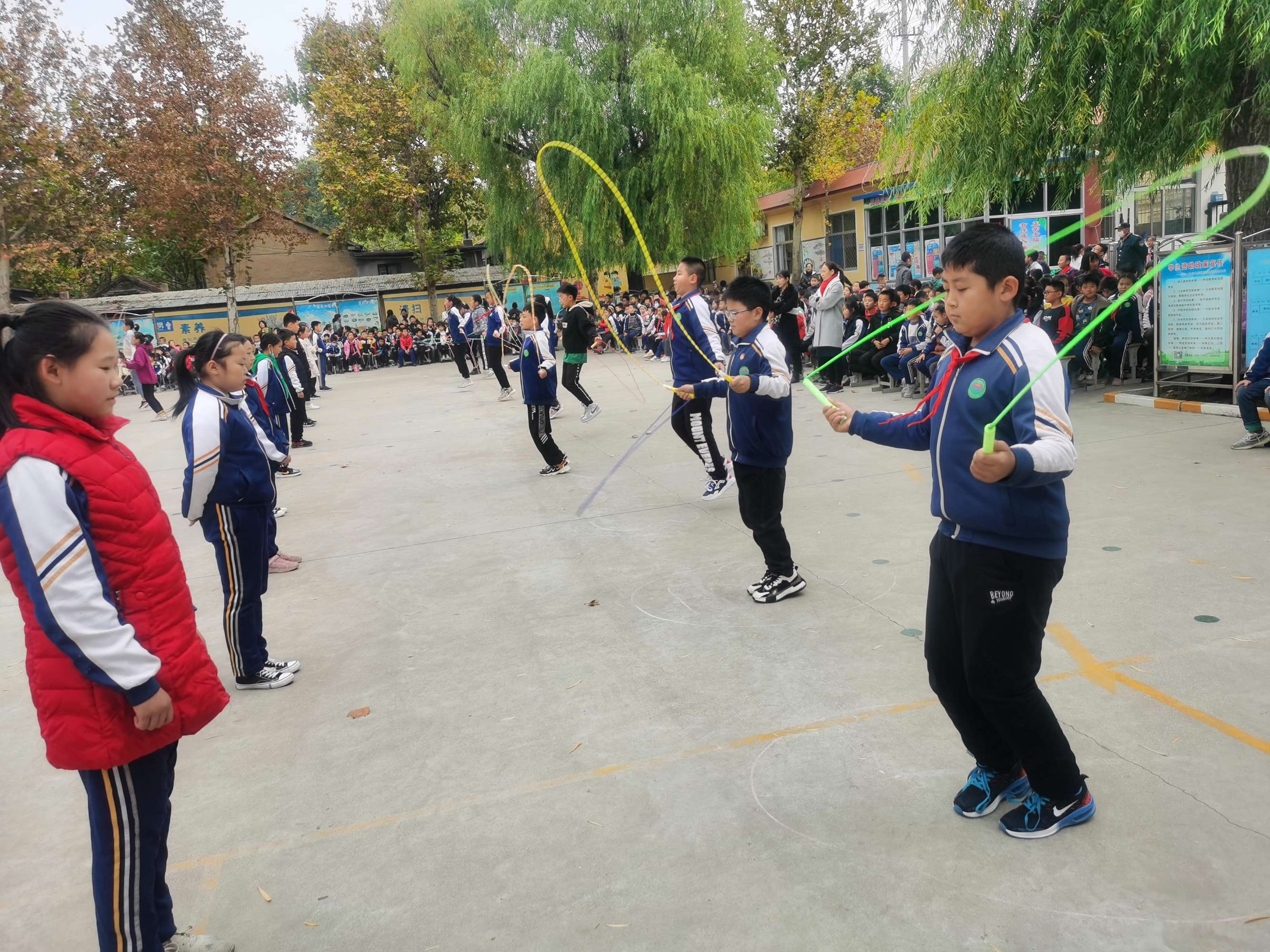 抽脂完应该注意_切完眼袋后注意什么_体育生训练完要注意什么