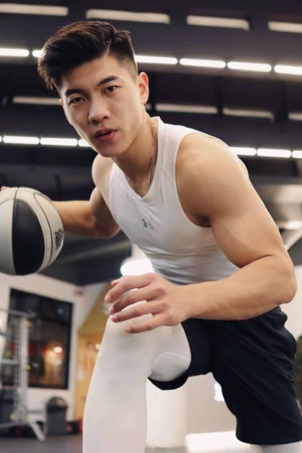 仰卧板有用吗_仰卧起坐板有效果吗_仰卧板练腹肌效果好吗