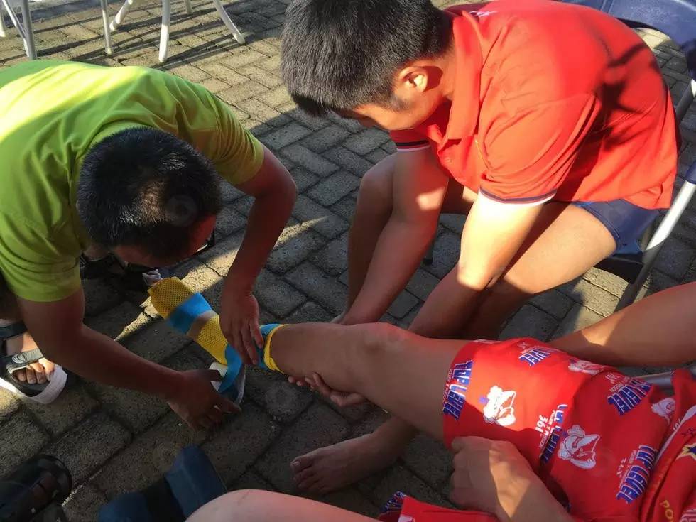 应该如何避免运动受伤_运动后肌肉酸痛还能继续运动_运动受伤后的处理方法