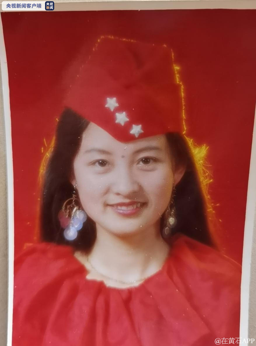 女主打英雄联盟的电竞小说_女主打英雄联盟的电竞小说_电竞大神和电竞女主播喉癌小说