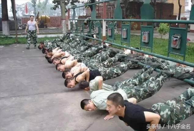 小孩子怎么才能快速练出腹肌_男生快速练腹肌的方法_初中生怎么快速练腹肌