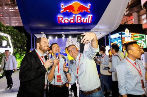 跑五公里前喝红牛_运动之前什么时候喝红牛最好_考试前喝红牛好吗