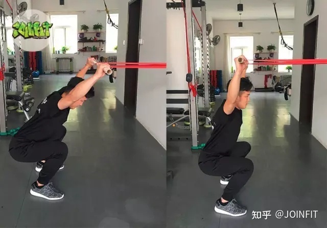 拳头俯卧撑能锻炼什么_军人拳头俯卧撑图片_长期用拳头俯卧撑有什么好处
