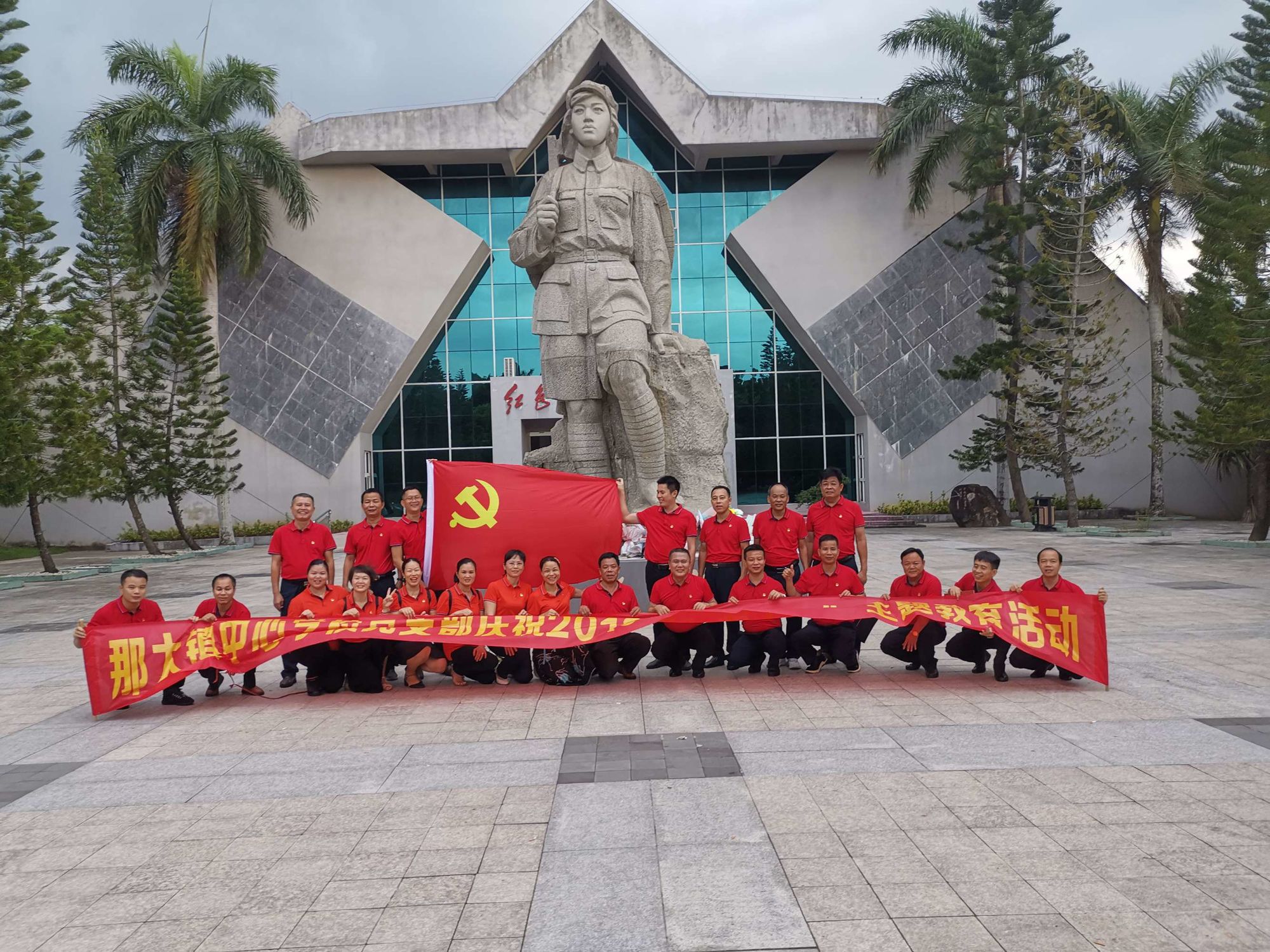 黑岩网英雄联盟之野区之王免费_英雄联盟网二是哪个区_魅影英雄联盟之超神之路^^^英雄联盟之传奇正盛^^^英雄联盟