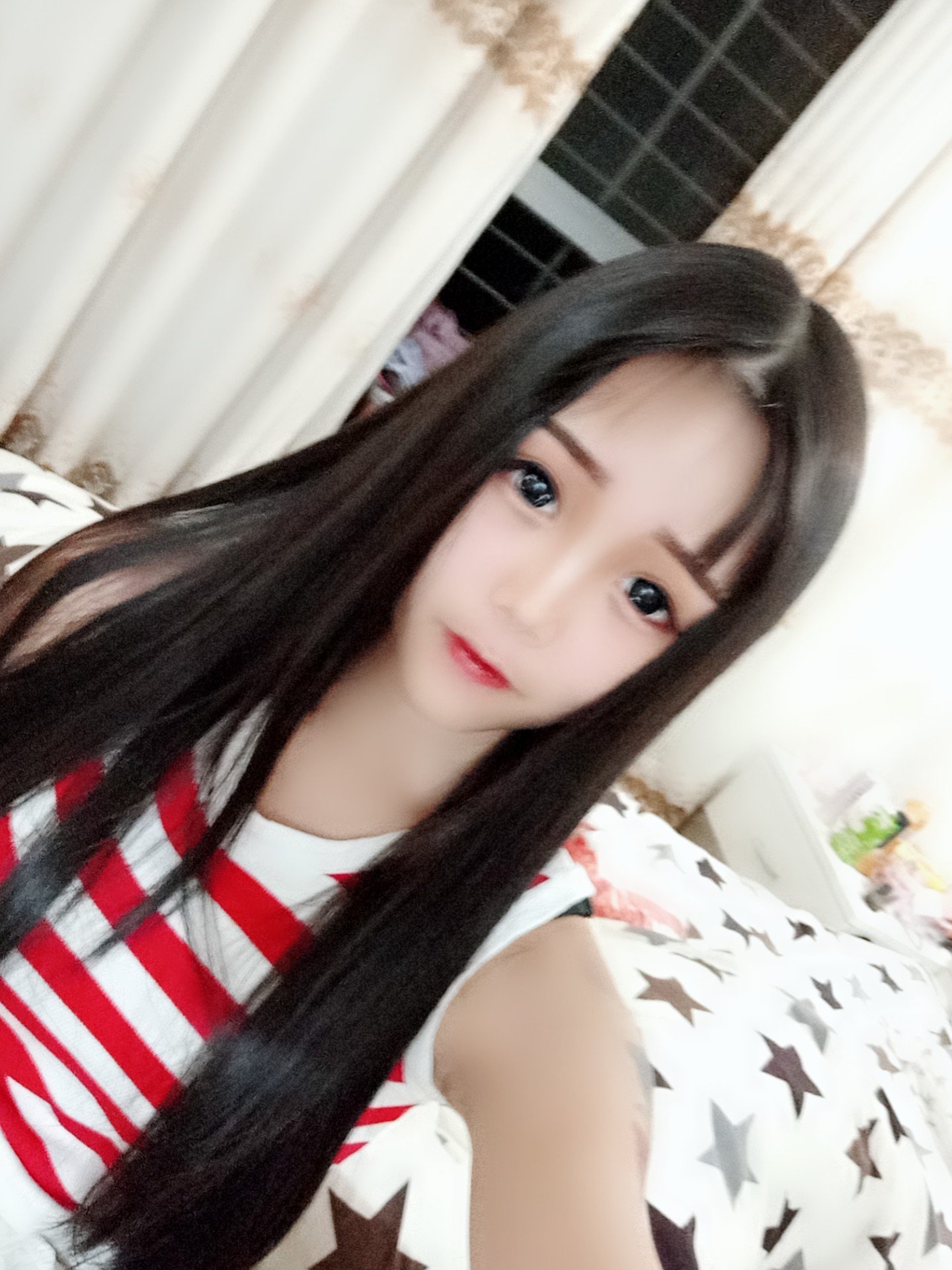 酷稚火幻炎快手号_刚开始玩快手怎么火_快手火丫头胸大