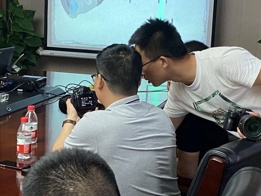 睡的美拍美女杀猪40个美拍短视频_短视频怎么拍_微信短视频怎么拍