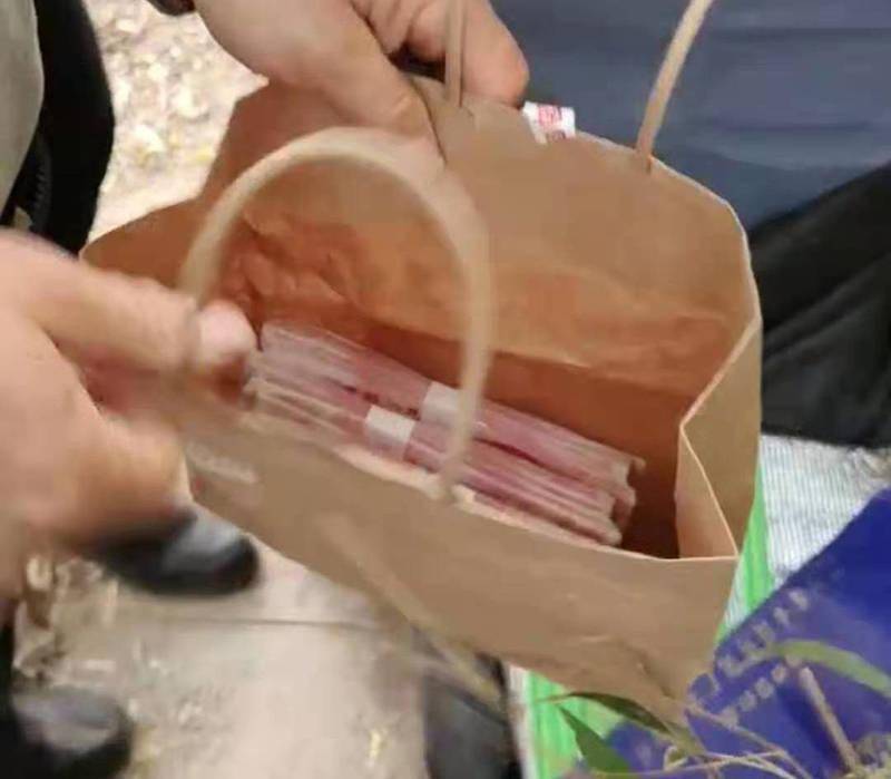 快手点赞可以赚钱吗_微信点赞截图可以ps吗_微信点赞赚钱平台