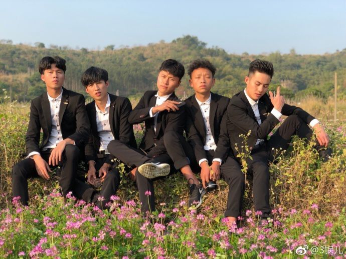 快手点赞有特效_微信图片点赞怎么能得更多赞_快手里面赞视频怎么删