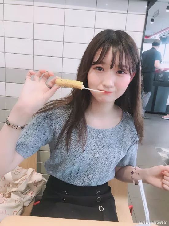 抖音短视频抖屏怎么设置_给抖音快手点赞挣油_微信图片点赞怎么能得更多赞