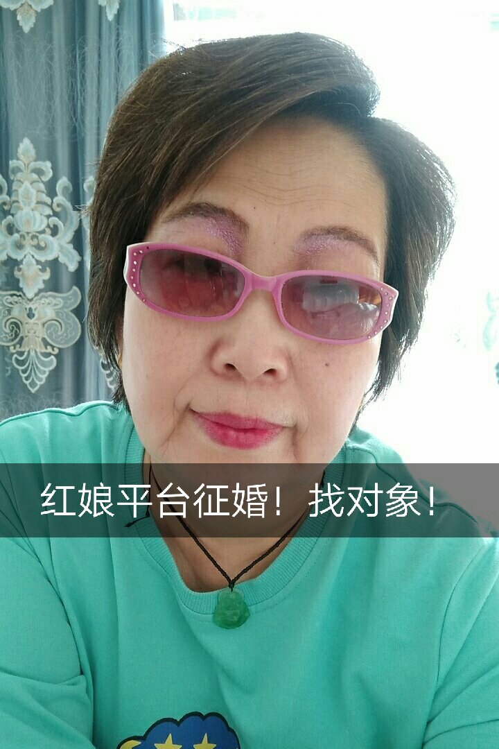 看广告点赞赚钱软件_点姐看b大神评论_看快手点赞评论花钱