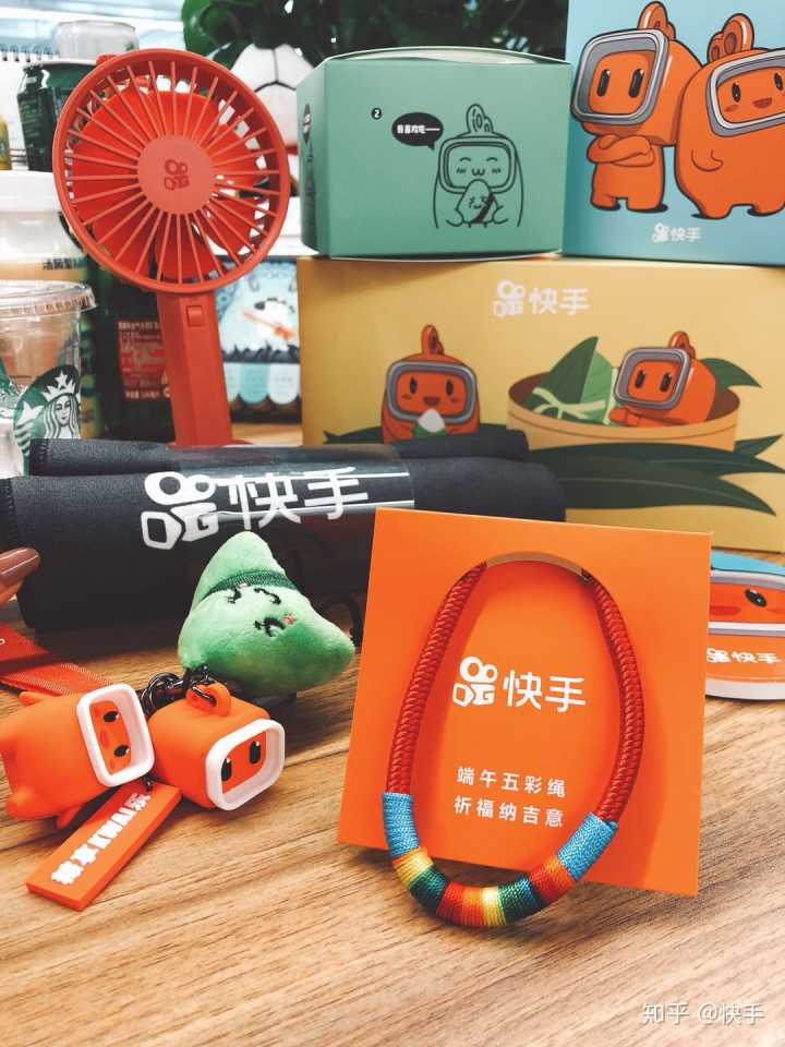 刷赞软件免费版2013 qq名片刷赞软件_快手怎么做粉丝涨得快_快手涨赞神器软件
