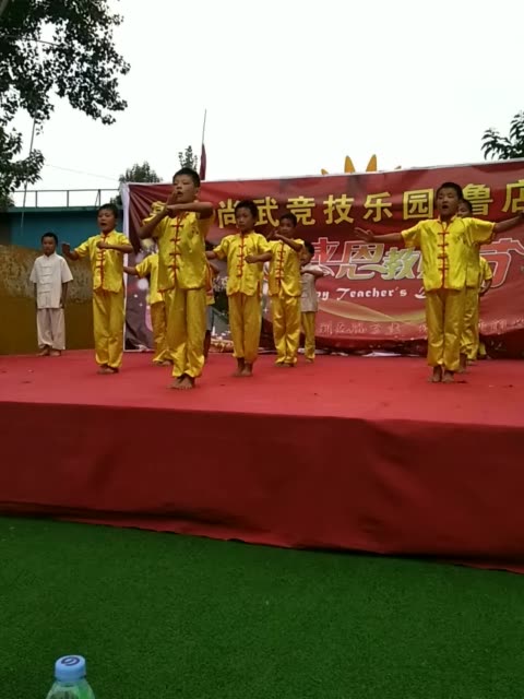 qq点赞怎么点10次_快手怎么互粉求过程_快手粉丝点赞