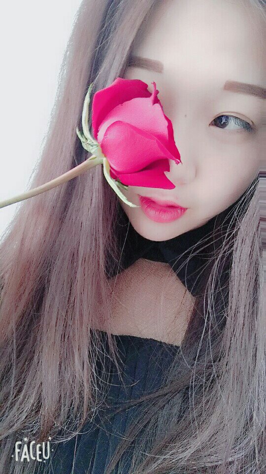 微博看转发量还是点赞_看快手点赞要钱吗_qq点赞金赞是什么意思