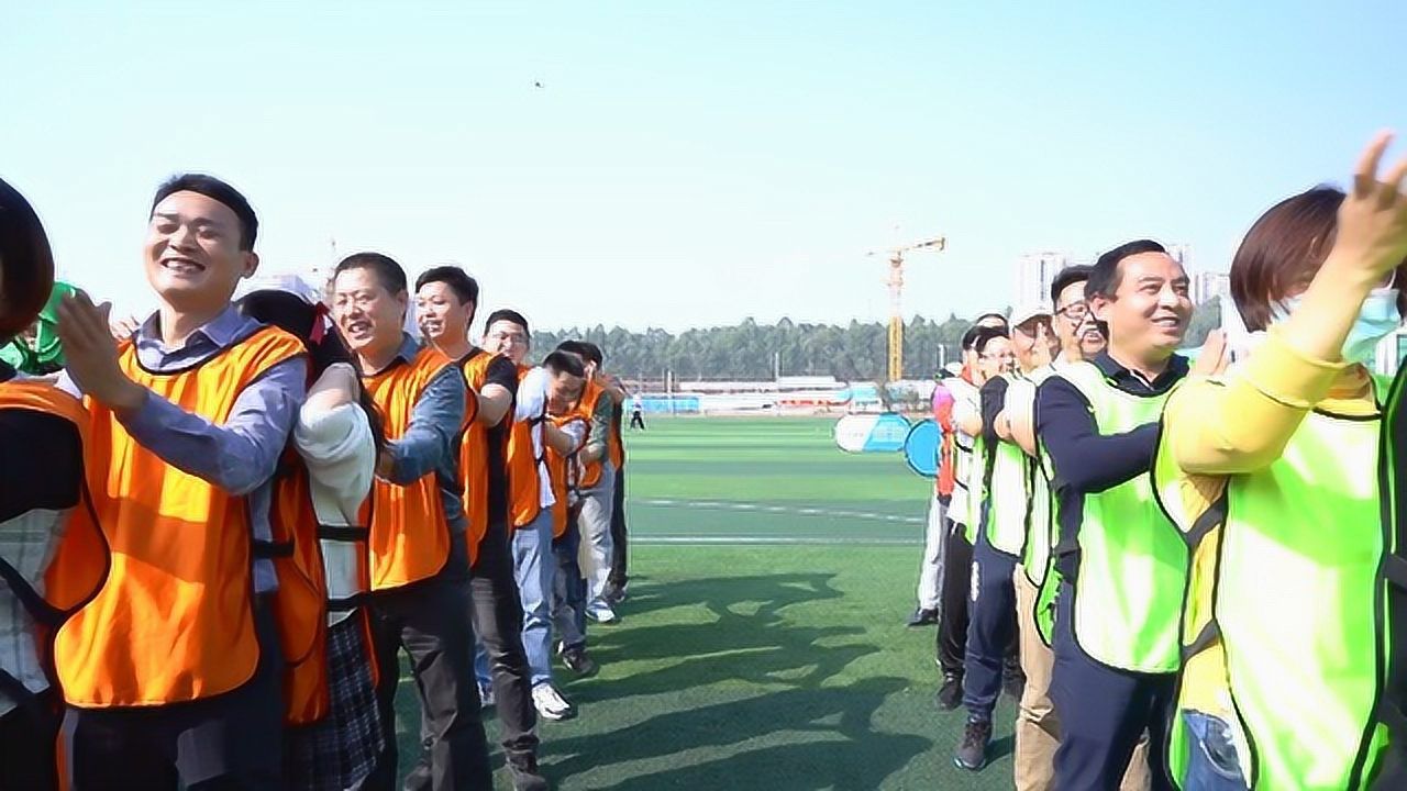 三八节趣味活动主持词_校园春节联欢晚会主持词_校园趣味运动会主持词