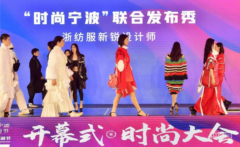 假体垫下巴好还是打玻尿酸好_服装打版培训哪里好_去斑打美容针好还是激光好