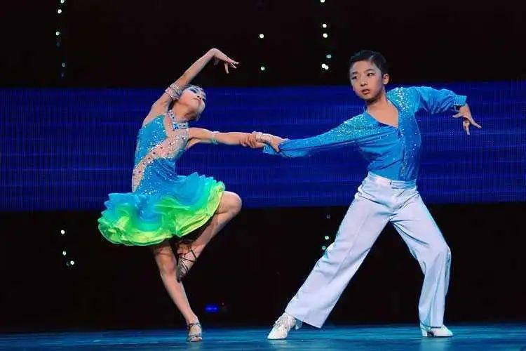 女孩理科师范类学什么专业好_10小女孩学什么舞蹈好_女孩学什么舞蹈比较好