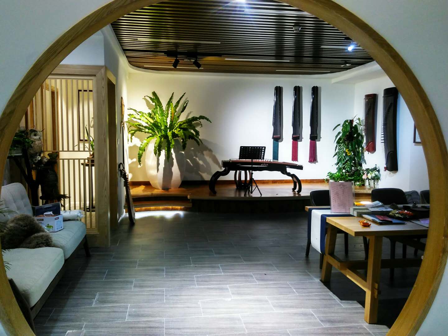 贵阳学钢琴哪里比较好_贵阳钢琴培训多少钱一个月_贵阳市钢琴培训中心