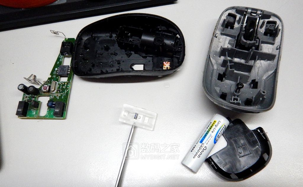 鼠标滚轮失灵上窜的原因_鼠标中键失灵 驱动_鼠标滚轮失灵上下乱窜怎么修