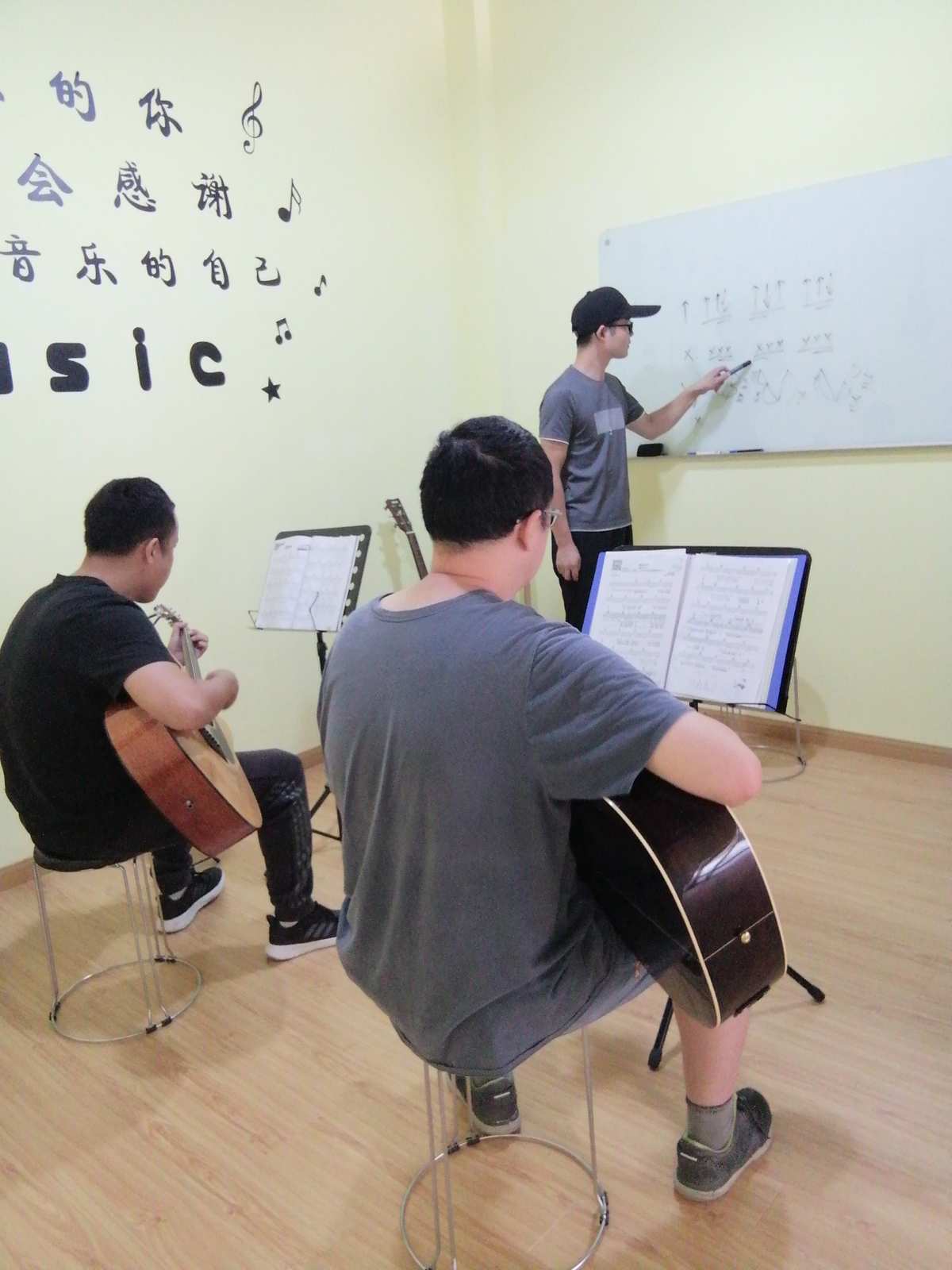 安徽省成人学士学位英语考试_贵阳学钢琴哪里比较好_安徽省成人英语学位考试