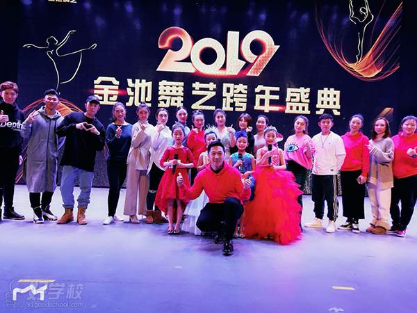 芭蕾基训课程_芭蕾能力训练_国内有哪些芭蕾舞课程