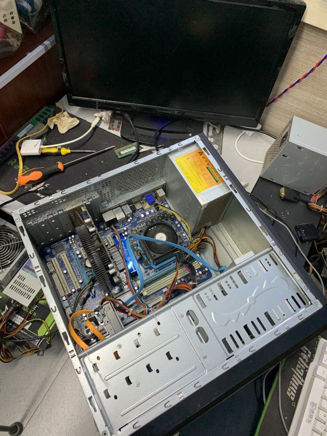 电脑重启直接断电_电脑一直自动重启无法开机_重启开机能断电脑吗