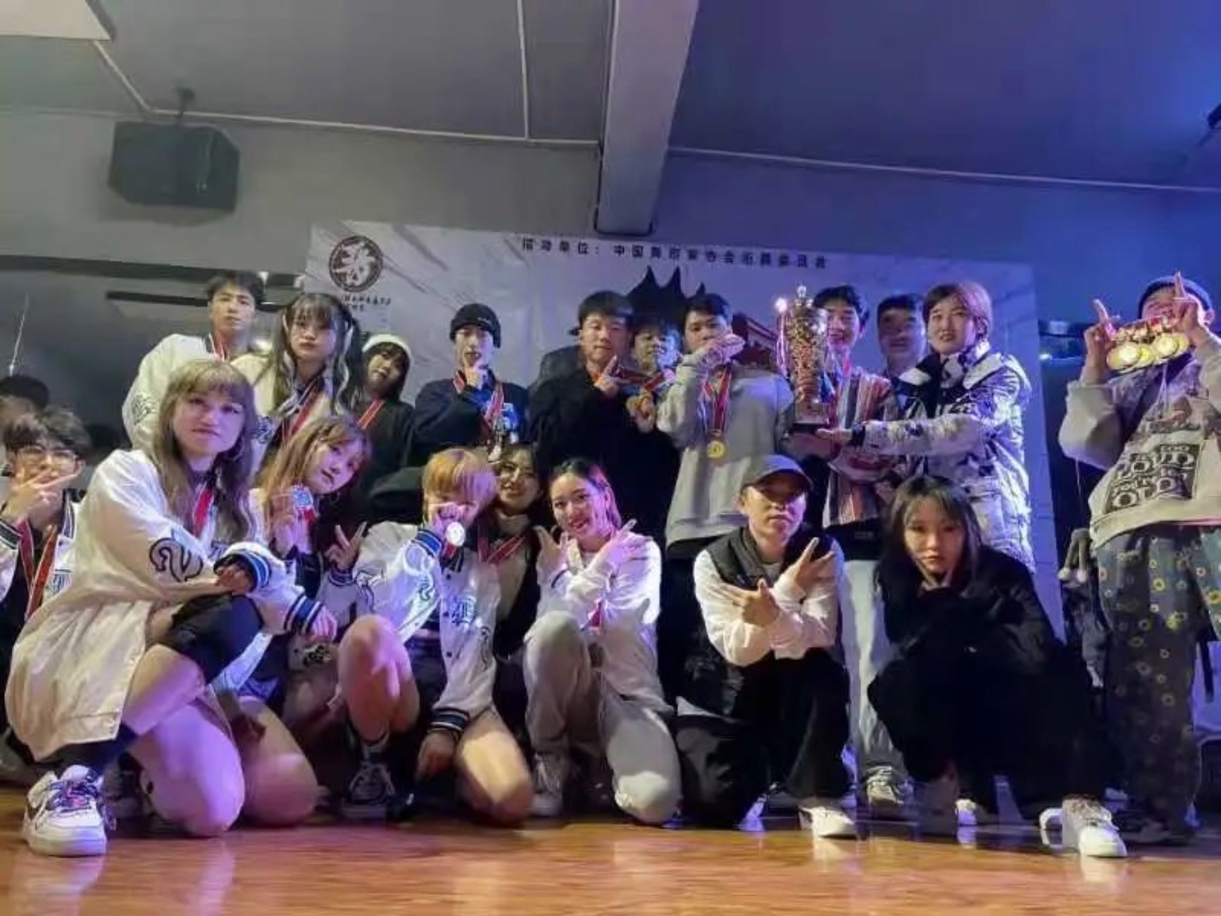 舞蹈艺考需要具备哪些证书_参加舞蹈艺考的条件_表演艺考什么时候开始培训比较好