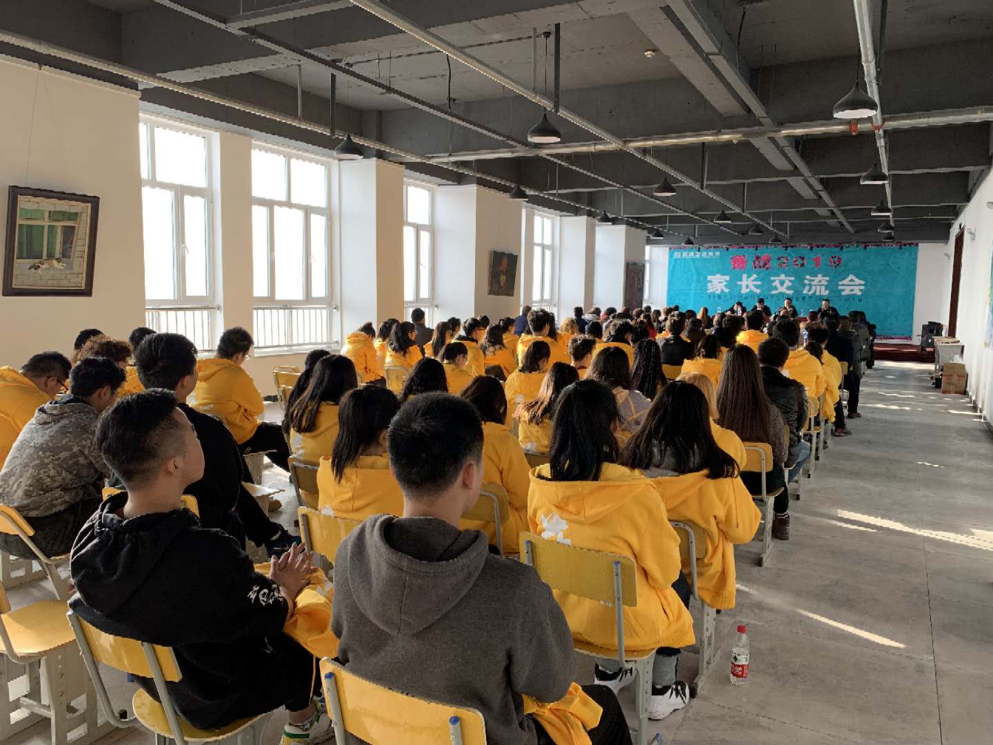 表演艺考什么时候开始培训比较好_乌鲁木齐艺考培训班_乌鲁木齐表演专业培训