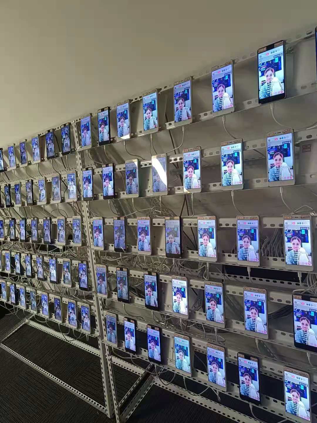 快手评论推广引流_快手全点赞限流什么意思_快手云控批量引流评论点赞