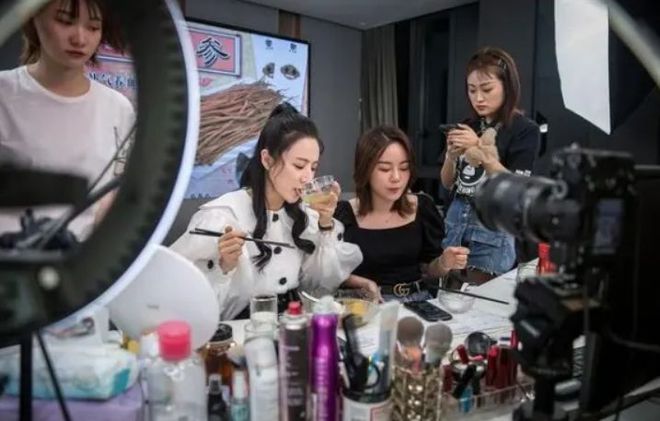 快手买点赞下单_在快手有赞买的东西_快手有赞买东西安全吗
