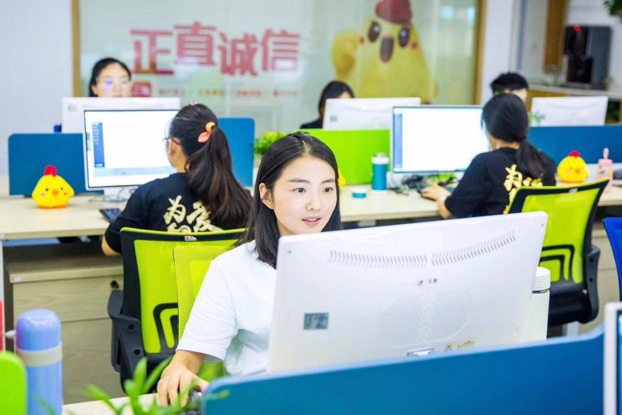 拼多多上快手带货是真的吗_拼多多买快手粉_快手上的拼多多
