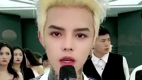 啊好涨满了跳蛋腐书网_易久易看盘网_易涨网