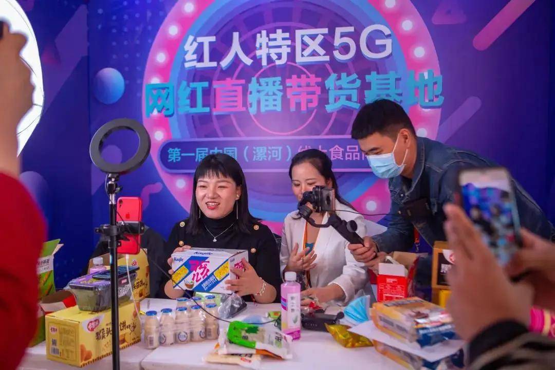 买快手粉的网站链接_粉小狞快手号_gif快手刷粉器