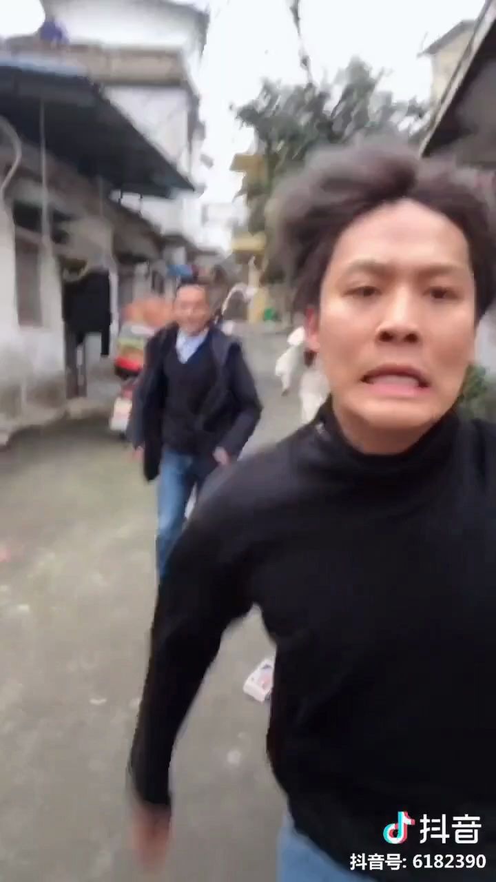 快手涨粉app名人榜_开播热门涨粉快手好人是真的吗_快手热门涨粉多少人开播好